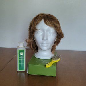 Vintage 1960's Elura by Mademoiselle Wig, Carry Case, Wig Shampoo and Brush